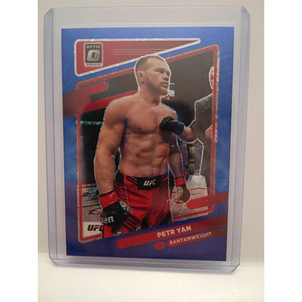2022 Panini Donruss Optic Blue Hyper Lot, Murphy, Yan, Volk, Ferguson UFC Lot